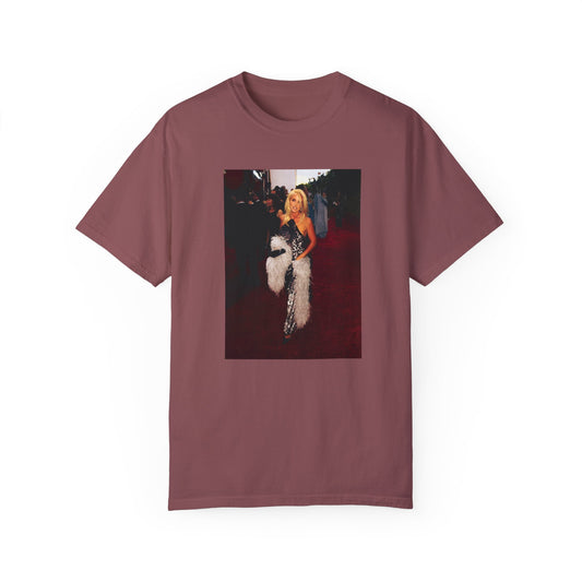 "RED CARPET" Camille Grammer | Comfort Colors T-Shirt