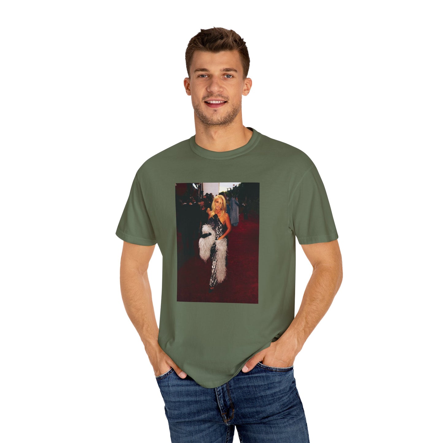 "RED CARPET" Camille Grammer | Comfort Colors T-Shirt