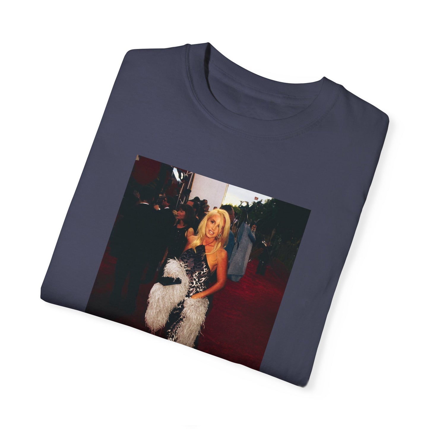 "RED CARPET" Camille Grammer | Comfort Colors T-Shirt