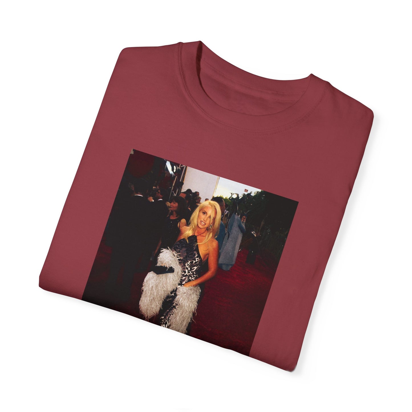 "RED CARPET" Camille Grammer | Comfort Colors T-Shirt