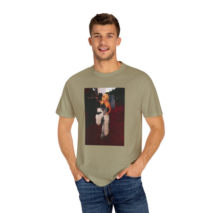 "RED CARPET" Camille Grammer | Comfort Colors T-Shirt