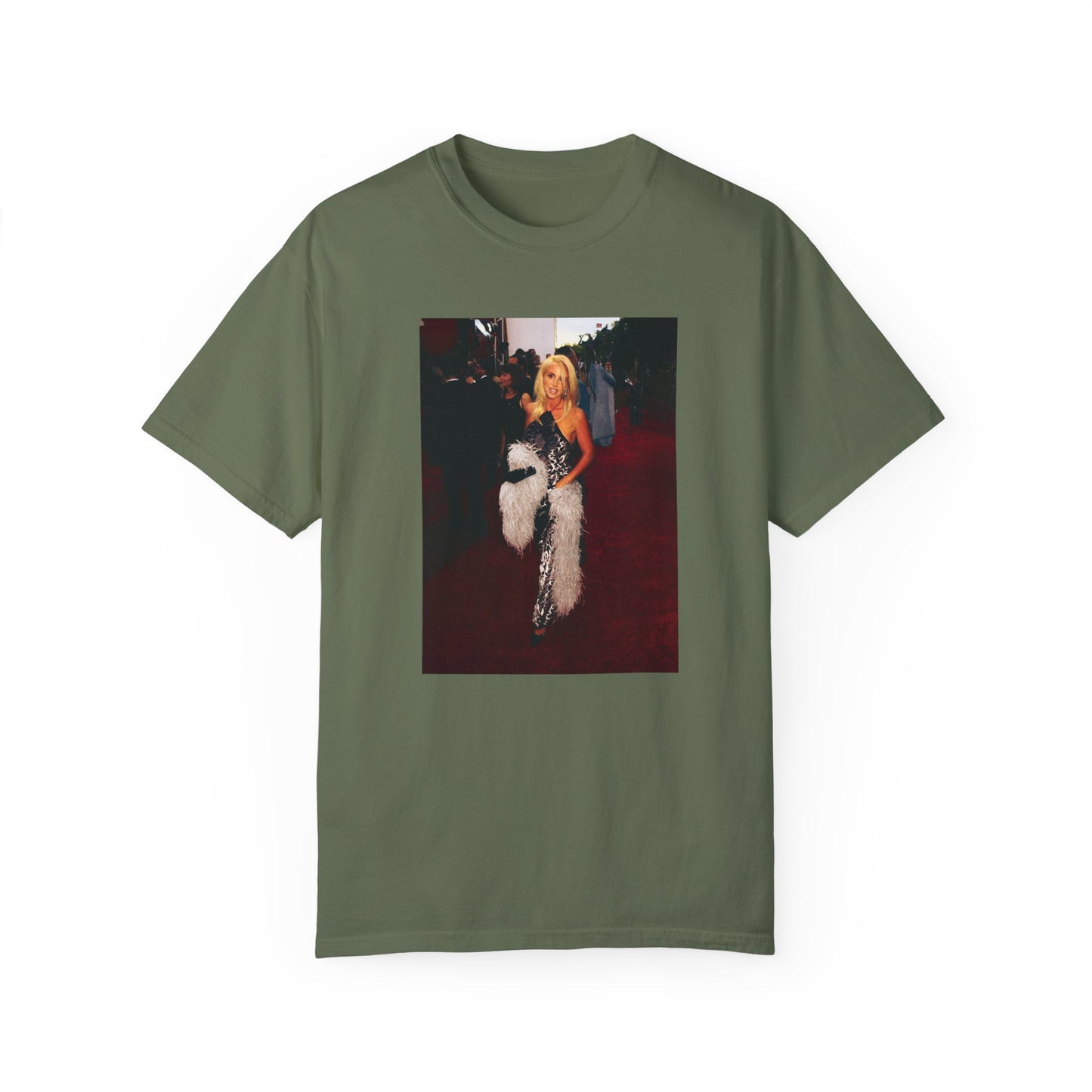 "RED CARPET" Camille Grammer | Comfort Colors T-Shirt